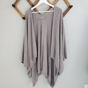 Barefoot Dreams Cozychic Weekend Wrap Lite